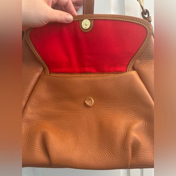 DOONEY & BOURKE 🦆 Vintage Samba Leather Tan Hobo Bag with 🔒 - Picture 5 of 9